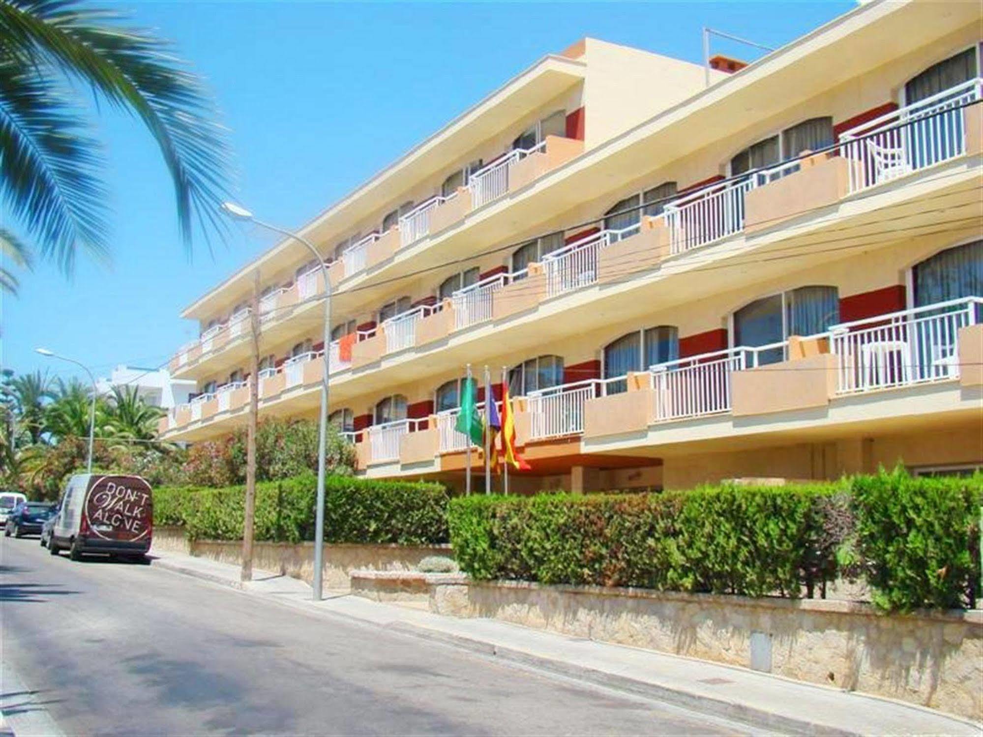 Club Simó Hotel apartamentowy 3*